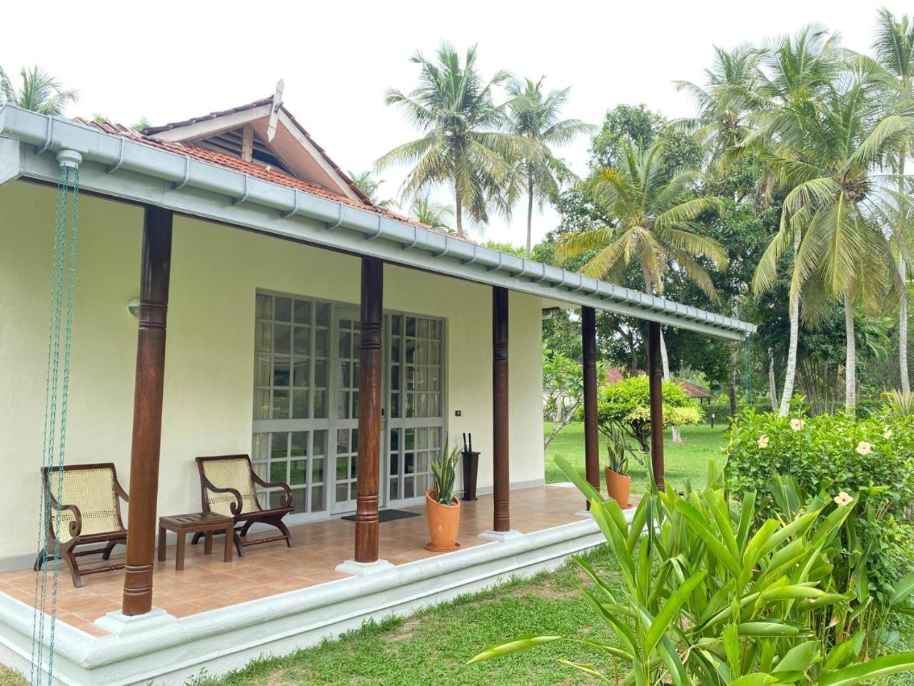 Tamarind Tree Garden Resort - Katunayake Negombo Extérieur photo
