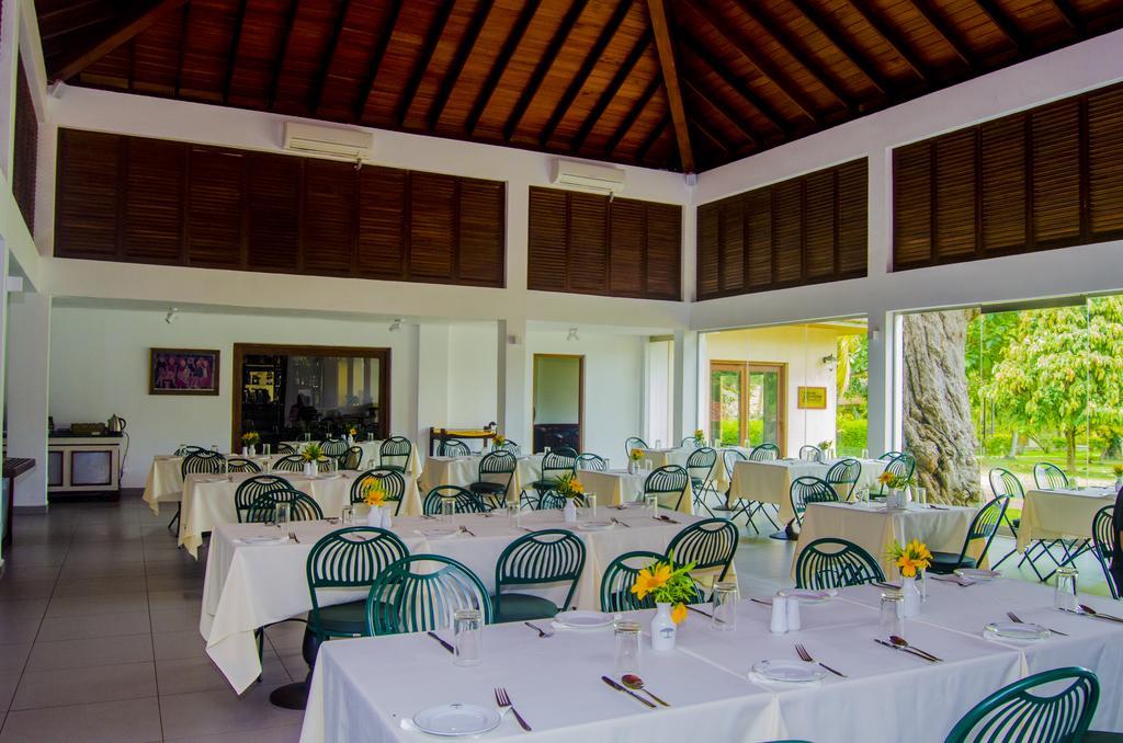Tamarind Tree Garden Resort - Katunayake Negombo Extérieur photo