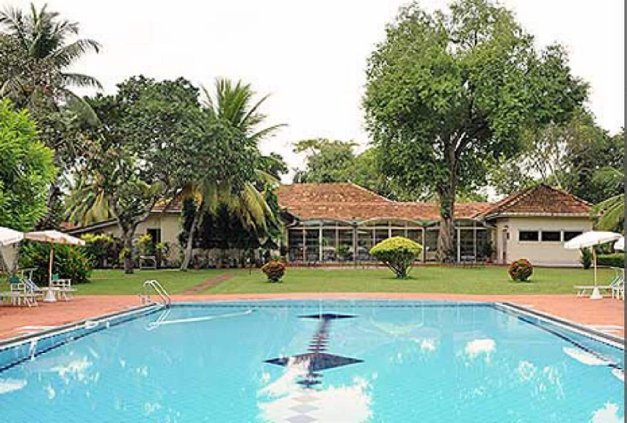 Tamarind Tree Garden Resort - Katunayake Negombo Extérieur photo