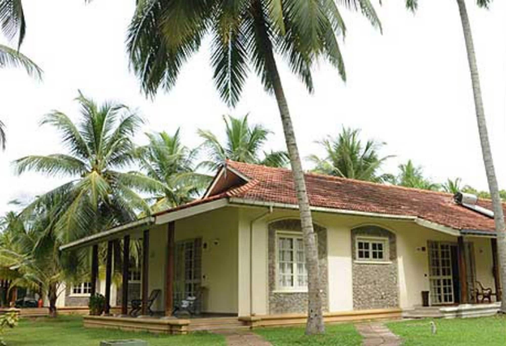 Tamarind Tree Garden Resort - Katunayake Negombo Extérieur photo
